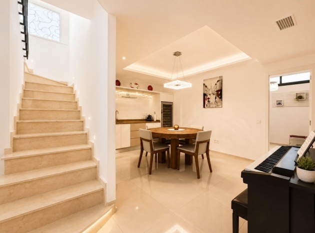 Wiederverkauf - Villa - Orihuela - La Zenia