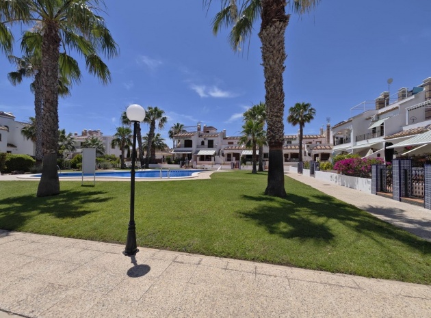Återförsäljning - Lägenhet - Orihuela - Orihuela Costa