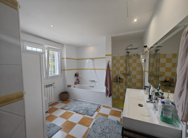 Wiederverkauf - Villa - Orihuela - Campoamor
