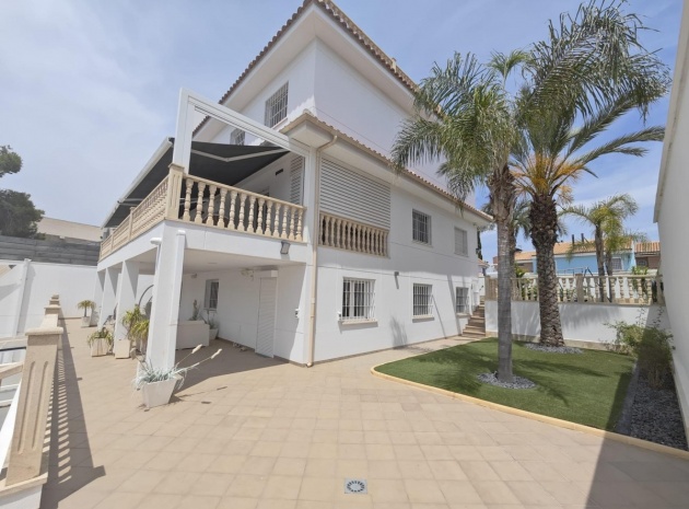 Wiederverkauf - Villa - Orihuela - Campoamor