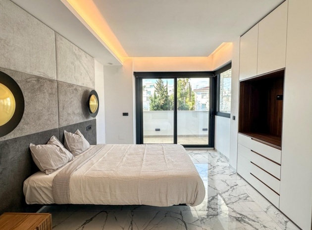Återförsäljning - Villa - Orihuela - Orihuela Costa