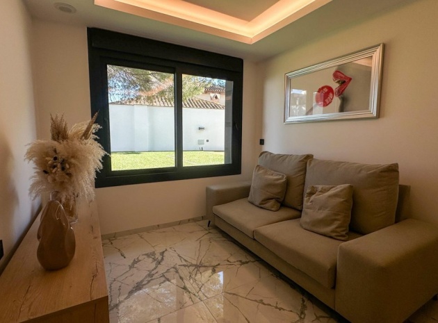 Återförsäljning - Villa - Orihuela - Orihuela Costa
