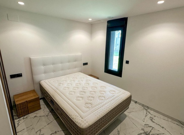 Återförsäljning - Villa - Orihuela - Orihuela Costa