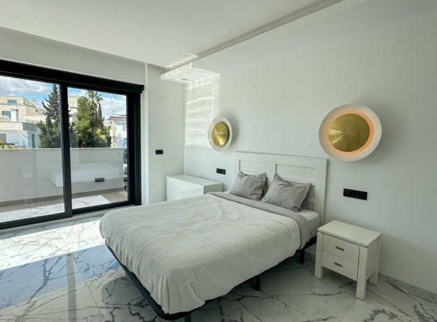 Återförsäljning - Villa - Orihuela - Orihuela Costa