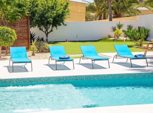 Återförsäljning - Villa - Orihuela - Playa Flamenca