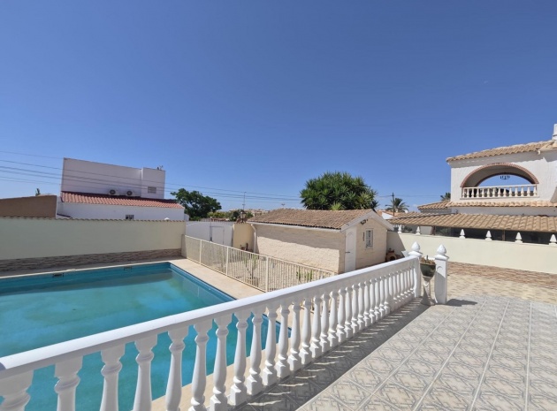 Wiederverkauf - Villa - Orihuela - Orihuela Costa