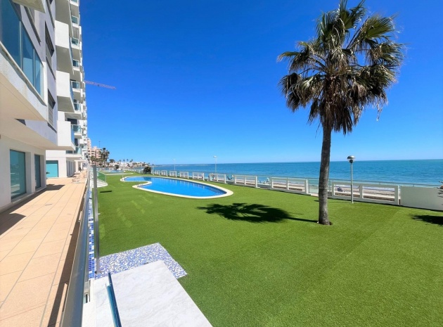 Återförsäljning - Lägenhet - San Javier - La Manga Del Mar Menor
