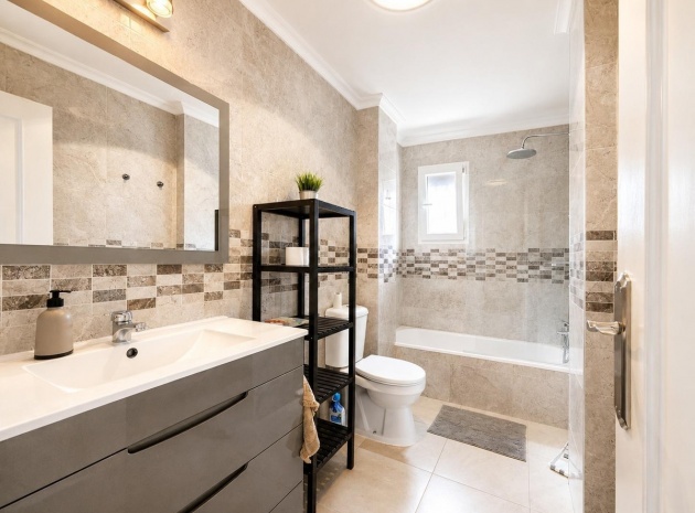 Återförsäljning - Villa - Orihuela - Cabo Roig