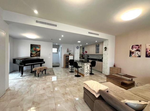 Wiederverkauf - Villa - Orihuela - Orihuela Costa