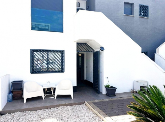 Wiederverkauf - Villa - Orihuela - La Zenia