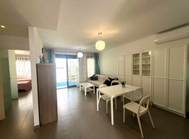 Wiederverkauf - Villa - Orihuela - La Zenia
