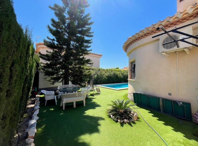 Wiederverkauf - Villa - Orihuela - Playa Flamenca