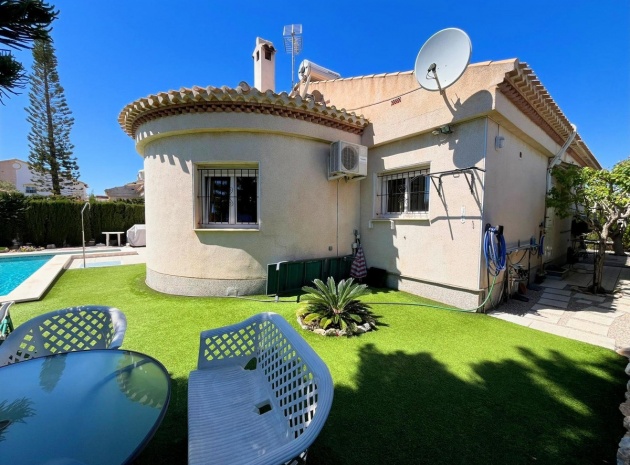 Wiederverkauf - Villa - Orihuela - Playa Flamenca