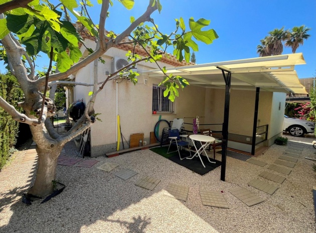Wiederverkauf - Villa - Orihuela - Playa Flamenca
