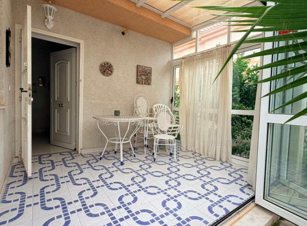 Återförsäljning - Villa - Playa Flamenca - El Cid