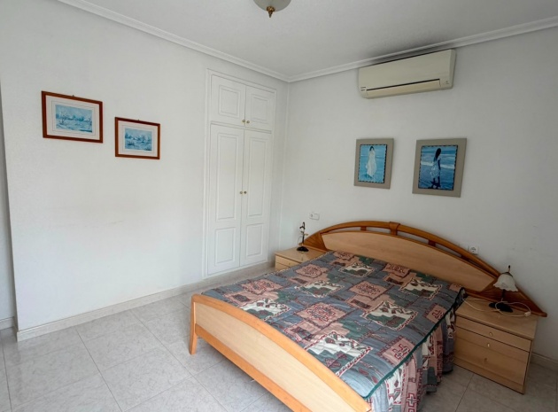 Återförsäljning - Villa - Playa Flamenca - El Cid
