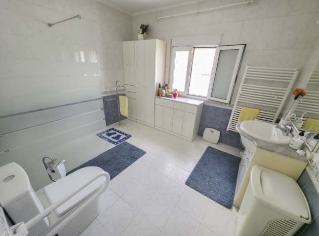 Wiederverkauf - Villa - Torrevieja - san luis