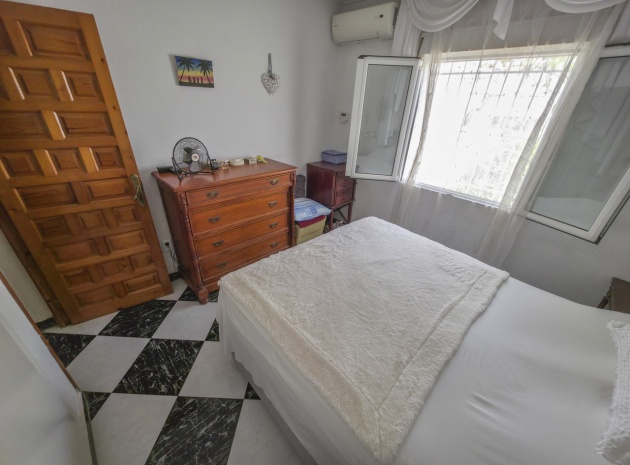 Wiederverkauf - Villa - Torrevieja - san luis