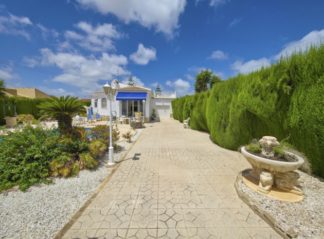 Wiederverkauf - Villa - Torrevieja - san luis
