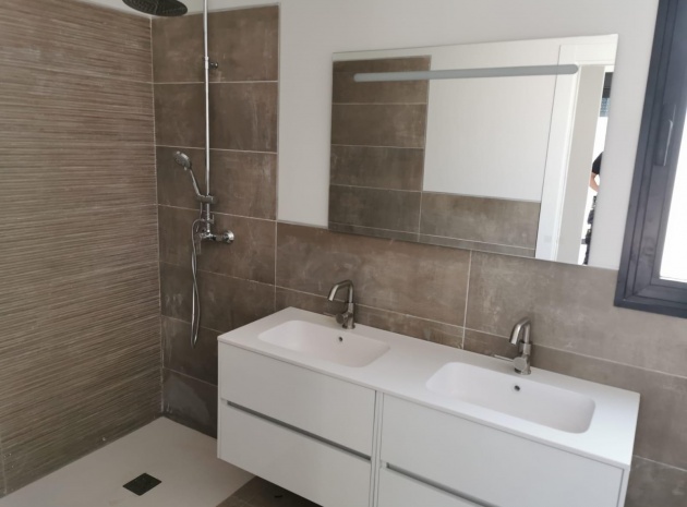 Nybyggnad - Villa - Pinoso - Comunidad Valenciana