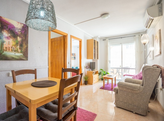 Wiederverkauf - Wohnung - Torrevieja - Beachside Torrevieja