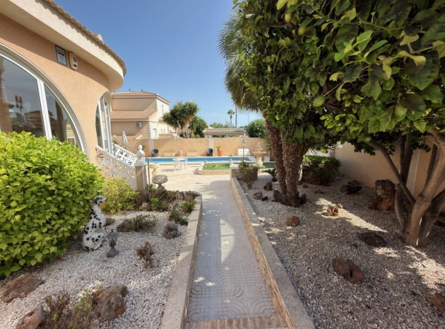Återförsäljning - Villa - Ciudad Quesada - Dona Pepa
