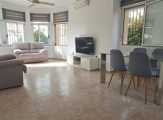 Återförsäljning - Villa - Villamartin - El Galan