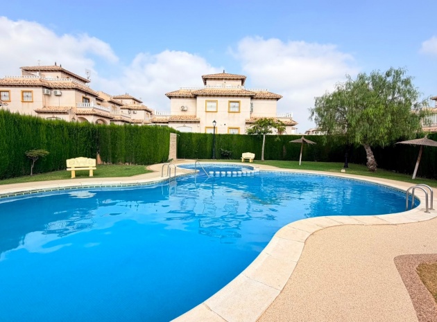 Wiederverkauf - Villa - Cabo Roig - Orihuela Costa