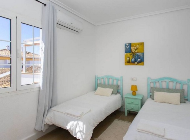 Återförsäljning - Lägenhet - Orihuela - Playa Flamenca