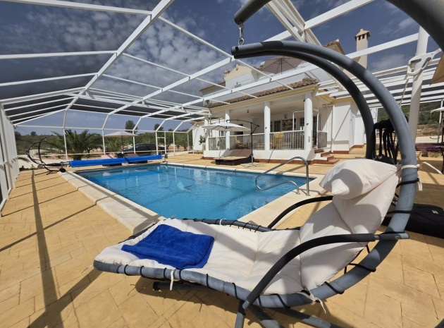 Återförsäljning - Villa - Pinoso - Lel