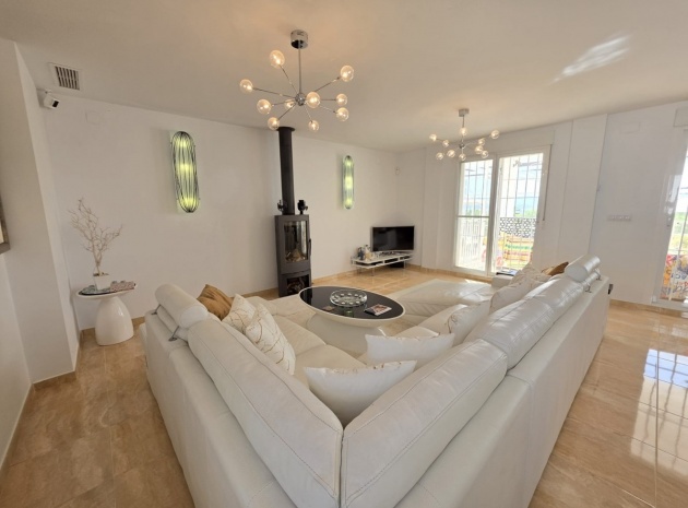 Återförsäljning - Villa - Pinoso - Lel