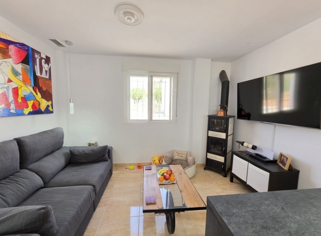 Återförsäljning - Villa - Pinoso - Lel