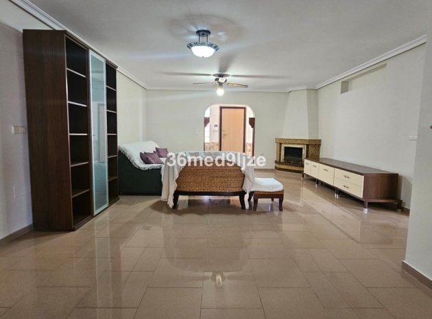 Återförsäljning - Villa - Los Alcazares - Los Alcazares Centro