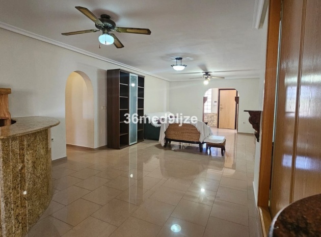 Återförsäljning - Villa - Los Alcazares - Los Alcazares Centro