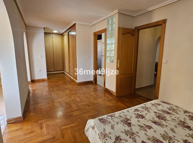 Återförsäljning - Villa - Los Alcazares - Los Alcazares Centro