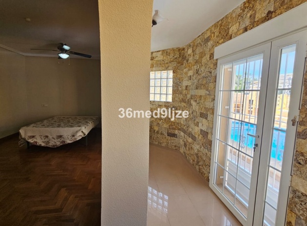 Återförsäljning - Villa - Los Alcazares - Los Alcazares Centro