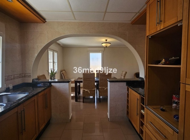 Återförsäljning - Villa - Los Alcazares - Los Alcazares Centro