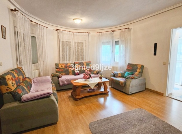 Återförsäljning - Villa - Los Alcazares - Los Alcazares Centro