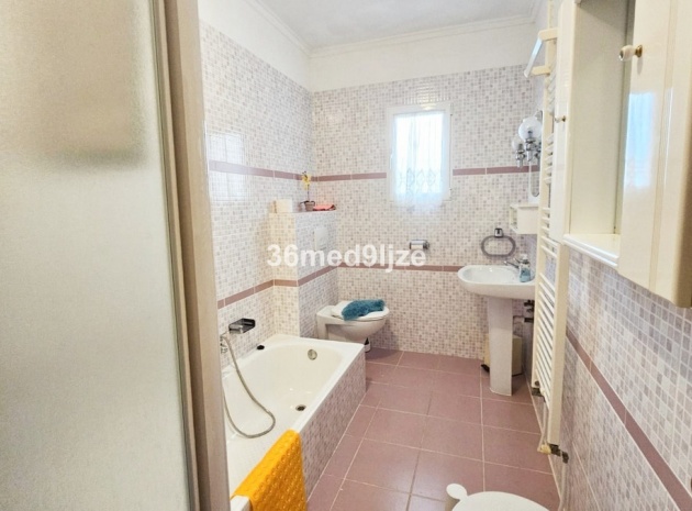 Återförsäljning - Villa - Los Alcazares - Los Alcazares Centro