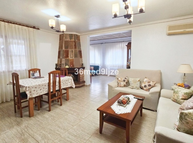 Återförsäljning - Villa - Los Alcazares - Los Alcazares Centro