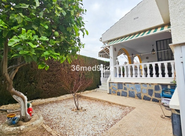 Återförsäljning - Villa - Los Alcazares - Los Alcazares Centro