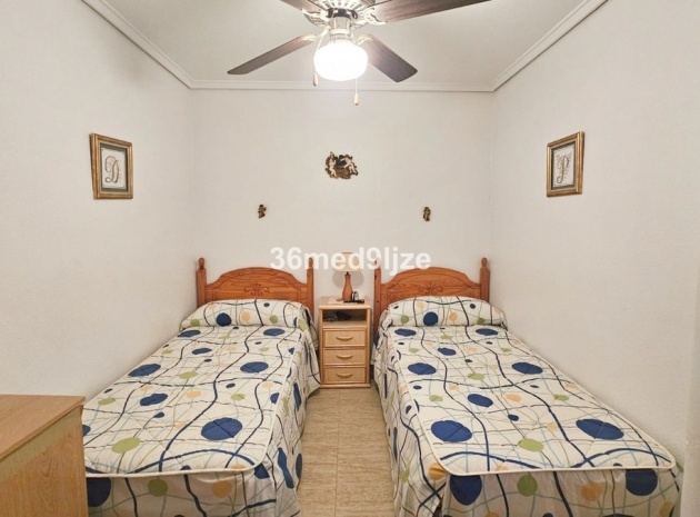 Återförsäljning - Villa - Los Alcazares - Los Alcazares Centro