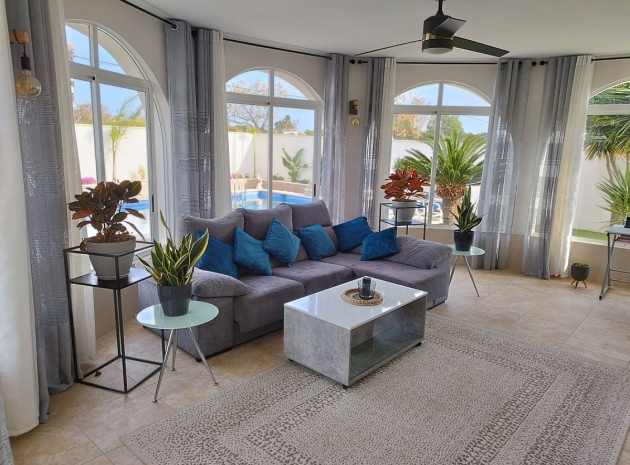 Wiederverkauf - Villa - Torrevieja - Torrevieja Centro