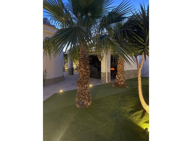 Wiederverkauf - Villa - Torrevieja - Torrevieja Centro