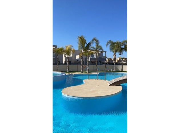 Wiederverkauf - Wohnung - Torrevieja - Aguas Nuevas