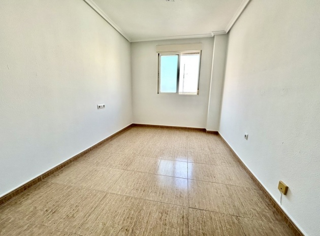Wederverkoop - Appartement - Torrevieja - Torrevieja Centro