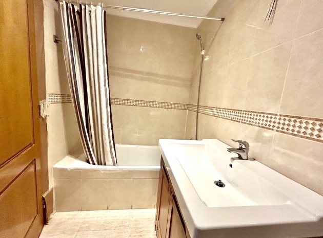 Wederverkoop - Appartement - Torrevieja - Torrevieja Centro