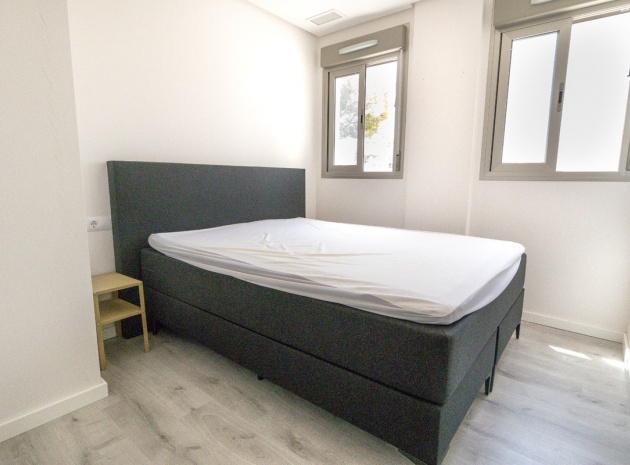 Återförsäljning - Lägenhet - Orihuela - Villamartin