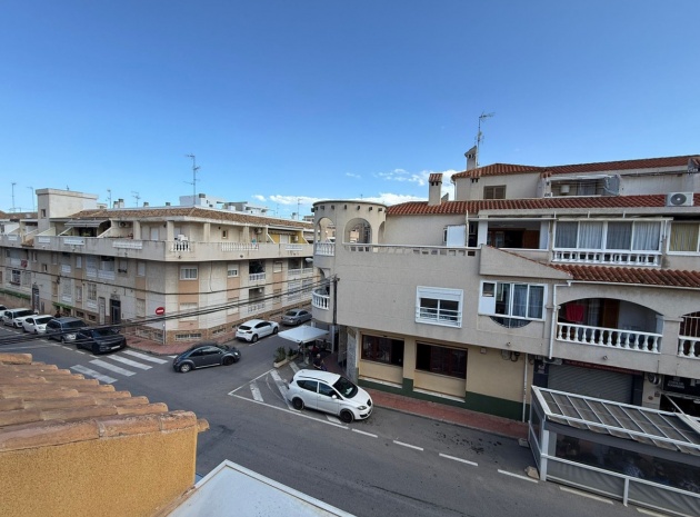 Återförsäljning - Lägenhet - Torrevieja - Torrevieja Centro