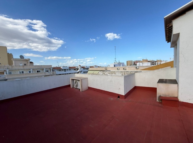 Återförsäljning - Lägenhet - Torrevieja - Torrevieja Centro